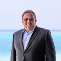 Atmosphere Hotels and Resorts: Christopher Baker nuovo vp area operation