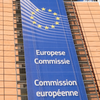 Commissione europea: ridurre i viaggi d'affari per la crisi energetica