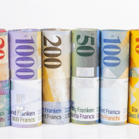 Il contante diventa diritto costituzionale: cosa cambia per il turismo in Svizzera