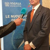 25° Rapporto Aniasa: il noleggio come pilastro del turismo tra crescita aeroportuale e l'incognita green