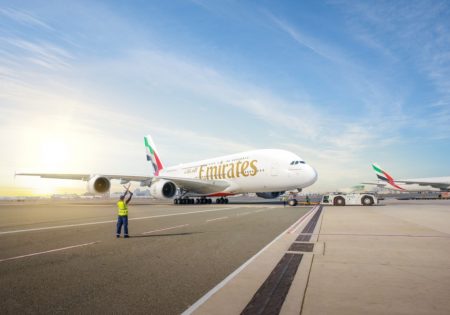 https://www.travelquotidiano.com/wp-content/uploads/2026/05/Emirates-A380-e1778159165707-450x315.jpg