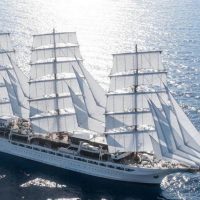 Sea Cloud Spirit fa tappa a Olbia per la crociera dedicata al golf