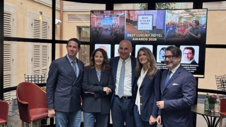 https://www.travelquotidiano.com/wp-content/uploads/2026/05/presentazione-premio-Best-Luxury-Travel-Awards-450x253.jpeg