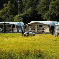 Il turismo open air continua a crescere. I target: famiglia e sport