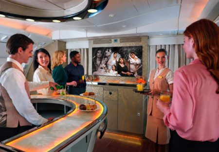 Emirates, il canale Dubai+ protagonista dell'intrattenimento a bordo