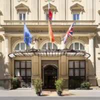 Il Grand Hotel et des Palmes festeggia 150 anni di storia
