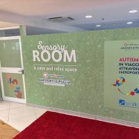 Aeroporto di Bari: taglio del nastro della 'Sensory Room' per i viaggiatori affetti da autismo