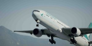 Cathay Pacific, copertura assicurativa gratuita delle spese mediche da Covid-19