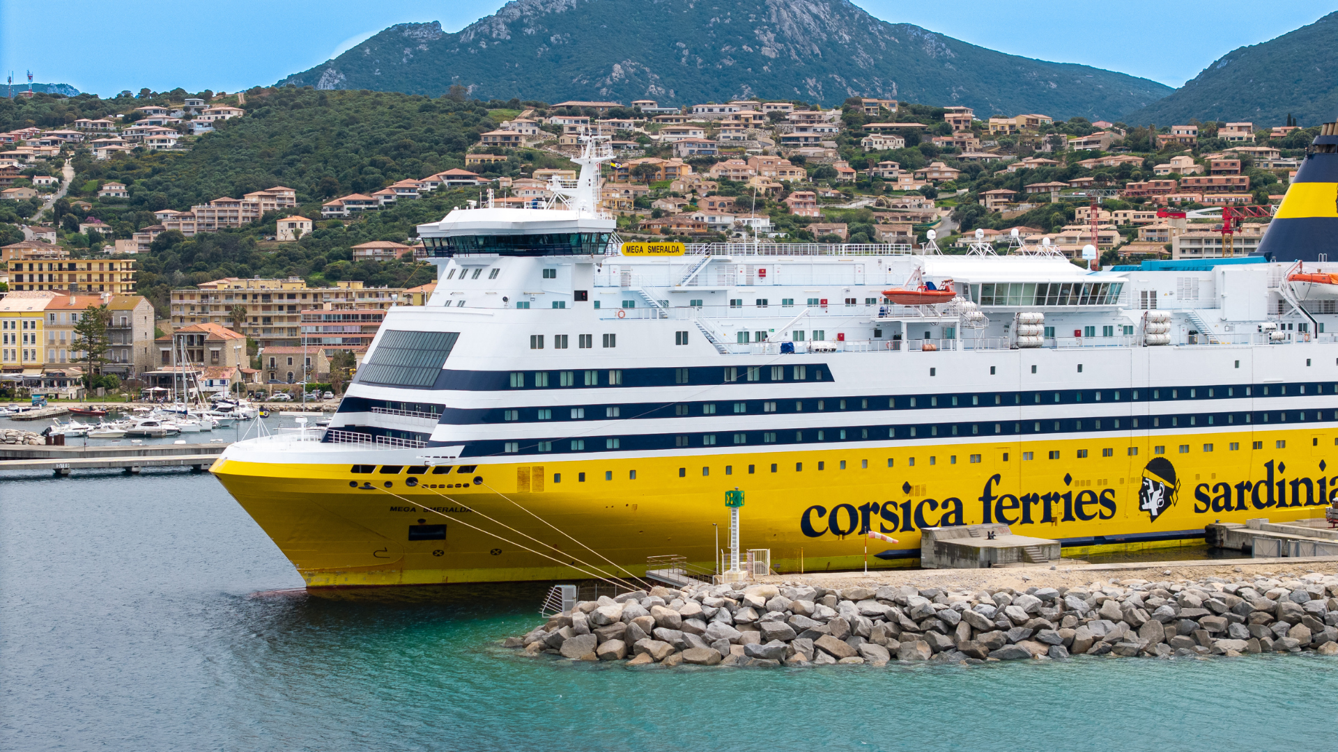 Corsica Ferries, la vacanza sull’Isola comincia a bordo tra relax, ottima gastronomia e servizi di alto livello