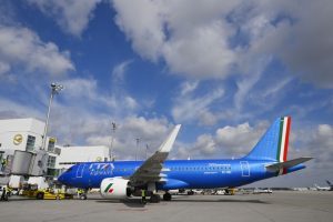 Ita Airways e Enac: a bordo la Safety Briefing Card per ciechi e ipovedenti