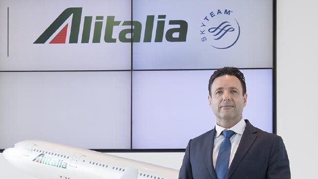 Il cda Alitalia approva il piano industriale. Ball: «Siamo in un mercato spietato»