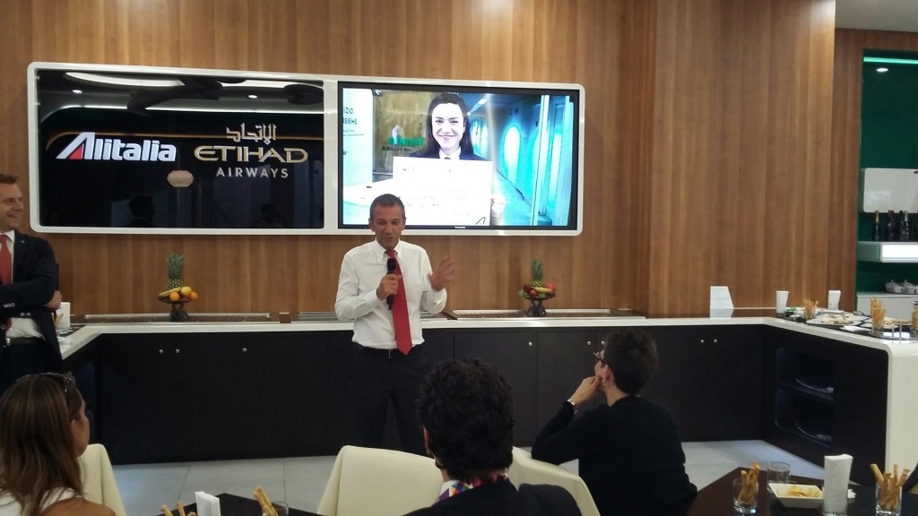 Alitalia alle adv: «Mai più senza di voi»