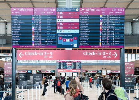 Sciopero all’aeroporto di Berlino: cancellati tutti i voli di domani, 18 marzo