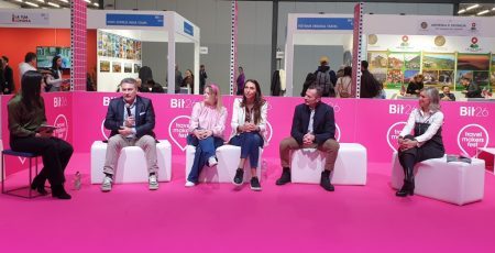 Agenzia di viaggio, il mestiere che cambia tra esperienza e innovazione