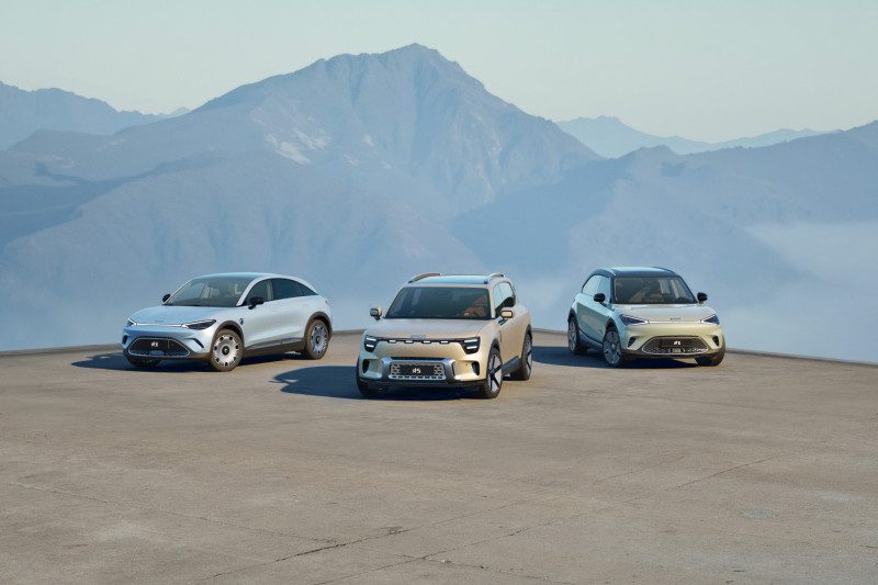 Viaggi sostenibili con auto elettriche, un trend in crescita