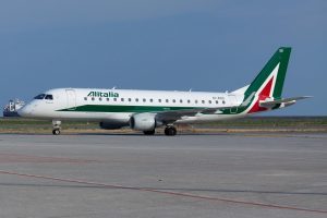 Alitalia raddoppia sulla Genova-Roma: torna il volo del mattino