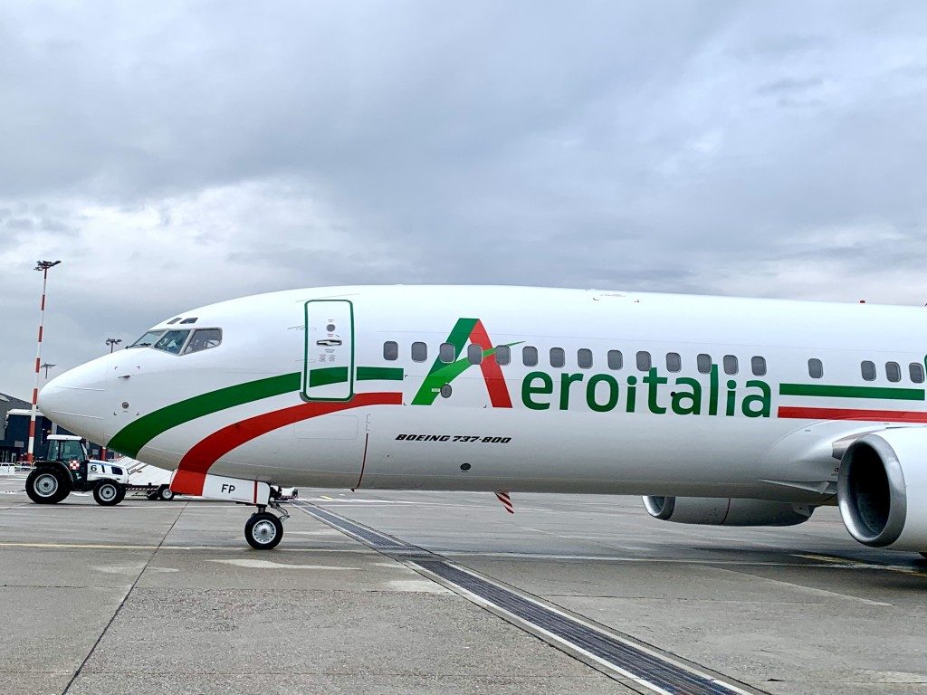 Aeroitalia sfida Volotea sulla Roma-Olbia: ricorso al Tar e voli senza compensazioni