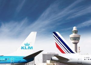 Air France-Klm, risultati sotto le stime nel trimestre. Entro fine mese l’offerta per Tap