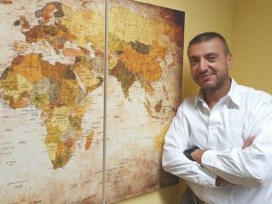 World Explorer: partnership con TrustForce per aumentare la forza commerciale