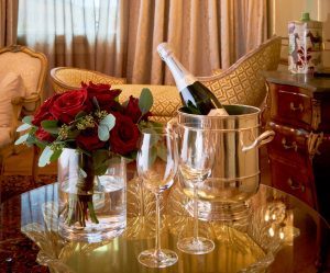 Al via una partnership tra Baglioni e lo champagne Comte de Montaigne