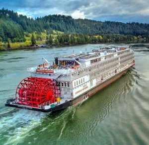 Vaccino obbligatorio anche per i passeggeri di due linee di crociere Usa