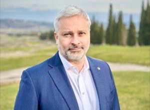 Angelo Vignola è il nuovo direttore sales & marketing del Rosewood Castiglion del Bosco