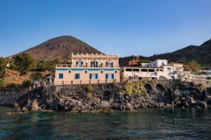 Gruppo Una: tutte le riaperture estive della compagnia con le novità dell’estate