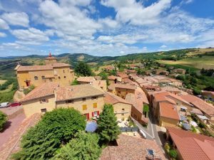Auvergne-Rhone-Alpes: il Beaujolais tra vigneti, Château e geologia