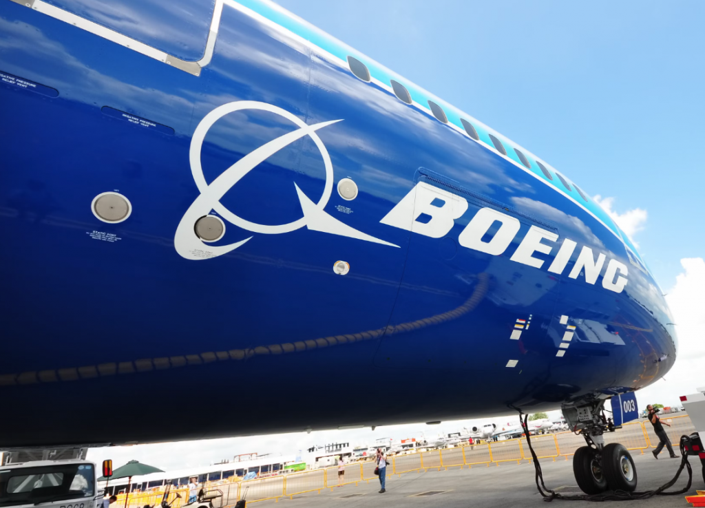 Boeing migliora il salario. I dipendenti rifiutano. Ancora sciopero