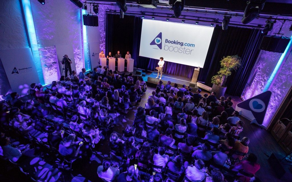 Booking.com lancia la terza edizione del Booking Booster