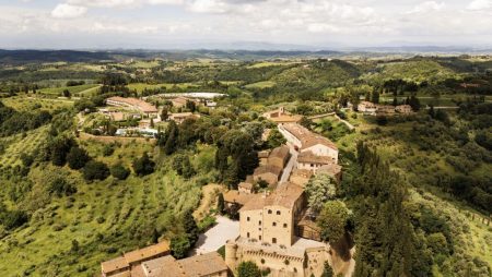 Castelfalfi e Sommet Education insieme per la formazione dei giovani