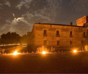 Castello di Padernello, una visita guidata notturna alla scoperta del maniero quattrocentesco