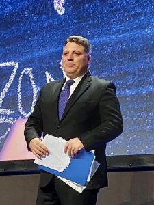 Bluvacanze racconta l’alleanza con AIDIT e il confronto con il Governo