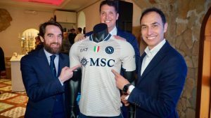 Presentata la quinta maglia ufficiale del sodalizio tra Msc e il Napoli