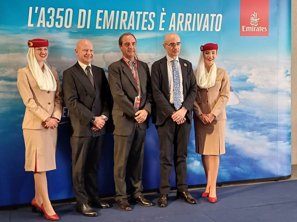 Emirates a Bologna: riflettori accesi sull’Airbus A350 e sulla Premium Economy