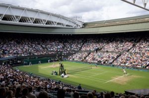 Emirates torna sui prati di Wimbledon come vettore ufficiale dell’evento