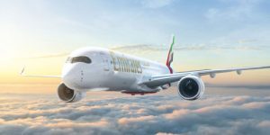 Emirates prepara il debutto del nuovo A350: in Italia volerà su Bologna, da dicembre