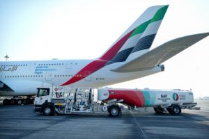 Emirates è il primo vettore a operare un volo dimostrativo con A380 alimentato al 100% con Saf