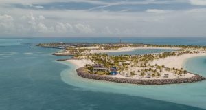 Explora Journeys in crociera ai Caraibi con Mike Horn