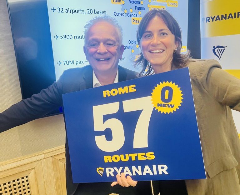 Ryanair: «Prezzi in su, ma tariffe convenienti». Nessun volo in più a Roma