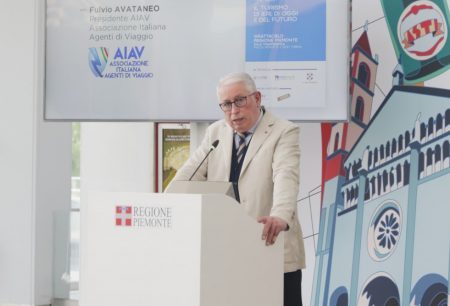 Aiav: mercato fragile ma il settore continua ad andare. Bene le assicurazioni