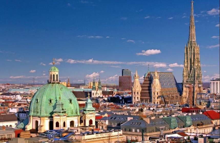 Cosa fare a Natale: esperienze uniche oltre i mercatini natalizi, secondo Civitatis