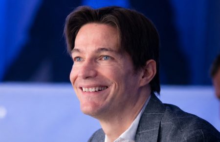 Radisson Hotel Group apre a ChatGpt con un’app per la ricerca di viaggio