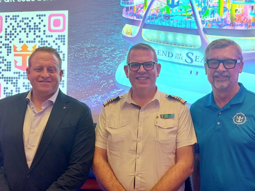 «Tradizione, Evoluzione e Rivoluzione»: Legend of the Seas prende il largo