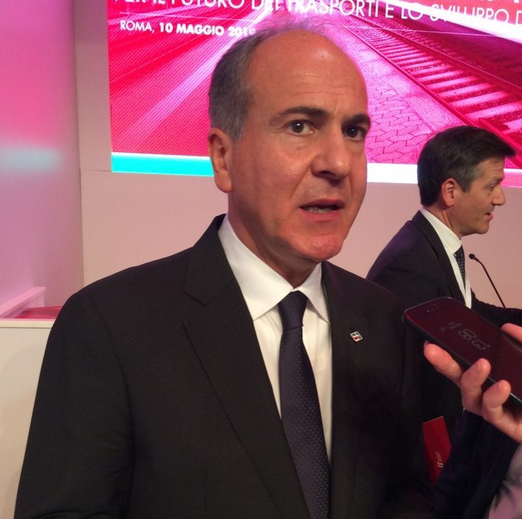 Battisti, FS: «Pronti a riadattare il piano per Alitalia»