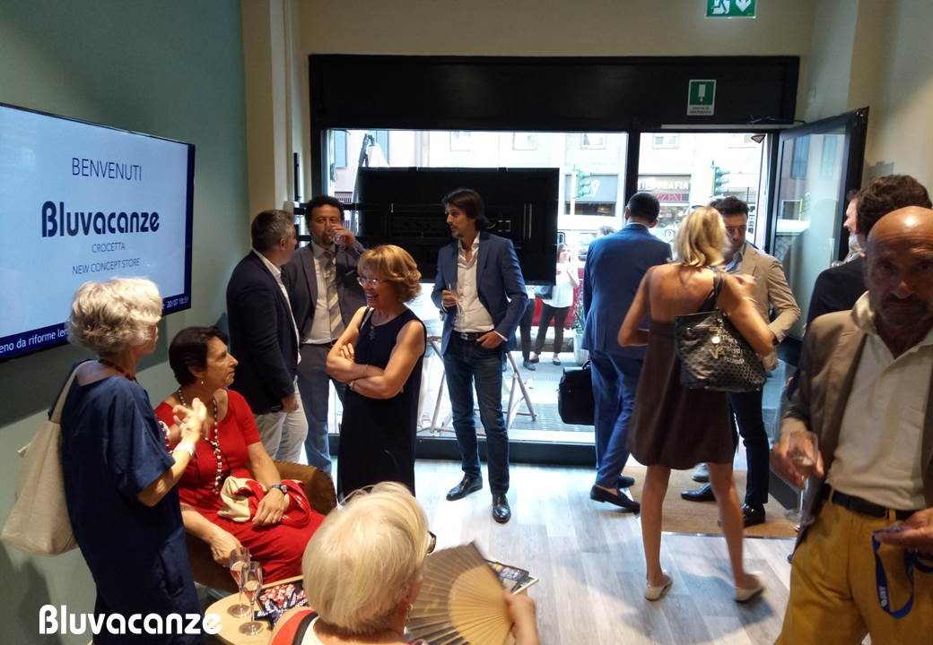 Bluvacanze, debutta a Milano la prima agenzia con il nuovo concept