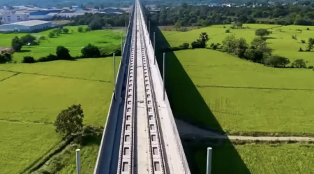 India: debutterà entro il 2028 il primo treno ad alta velocità