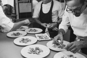 Il tri-stellato Mauro Uliassi primo chef protagonista del ristorante Anthology sulla Explora I