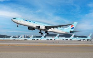 Il merger Korean Air-Asiana nel mirino della Ue: concorrenza a rischio su 4 rotte europee