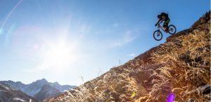 Le Massif riapre il 2 luglio con un nuovo servizio di head concierge dedicato a sport e avventura